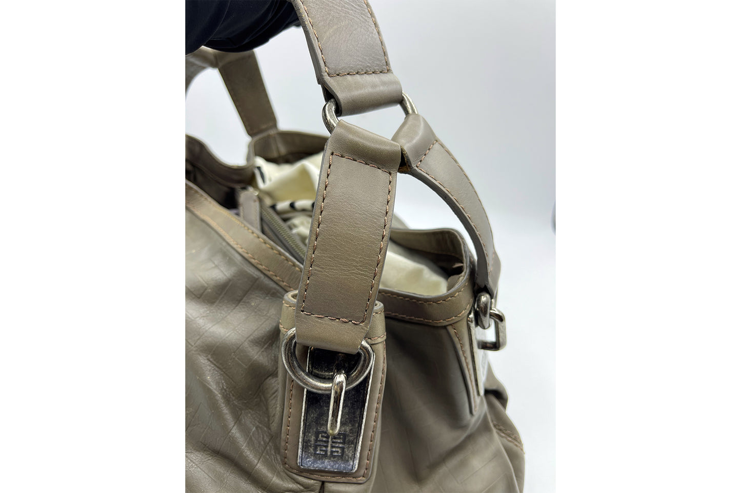 Givenchy Medium/Hobo Olive