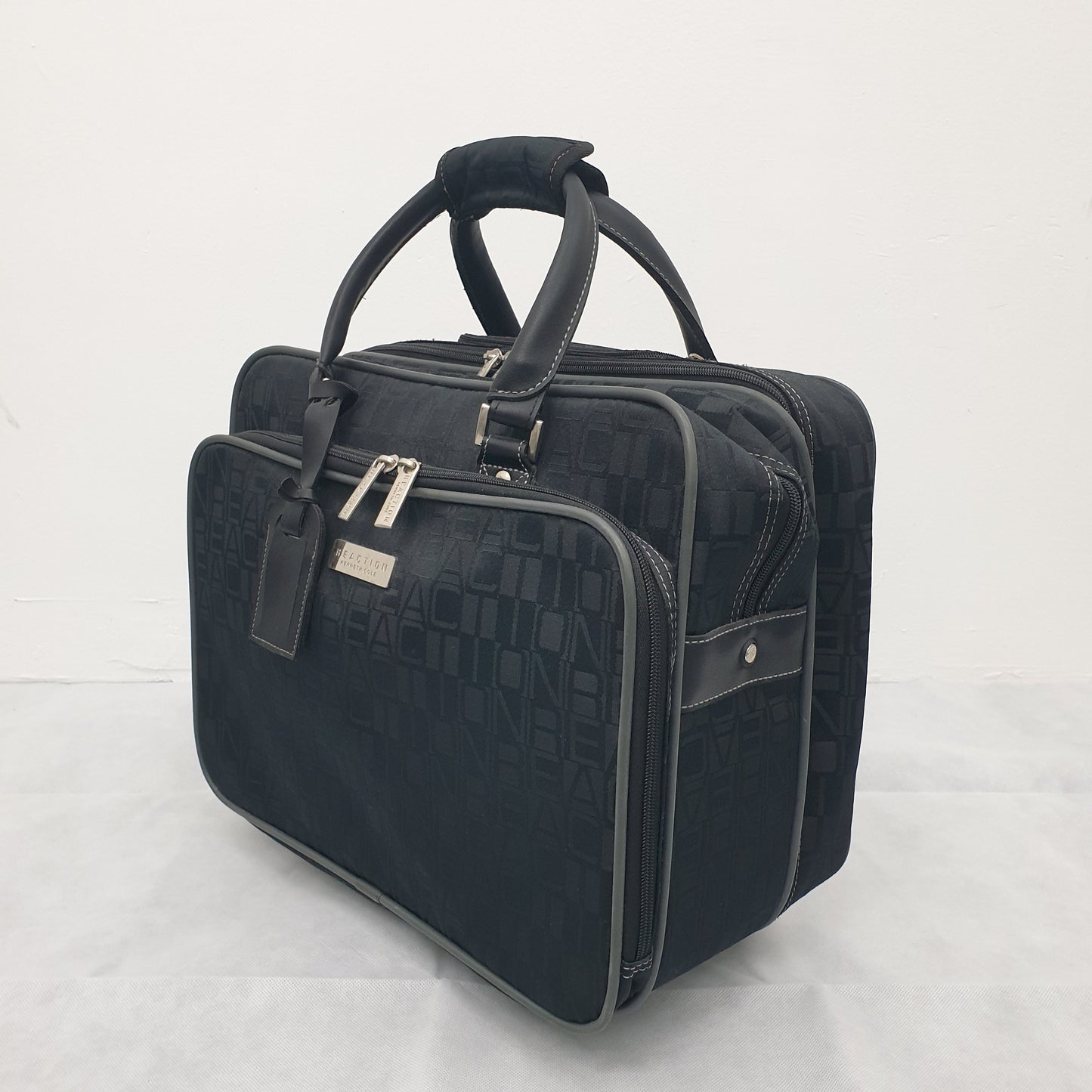 Kenneth Cole Black Reaction Monogram