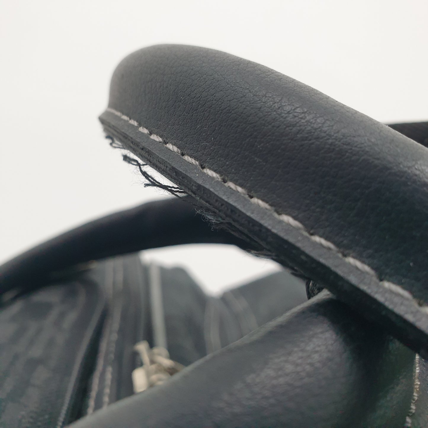 Kenneth Cole Black Reaction Monogram