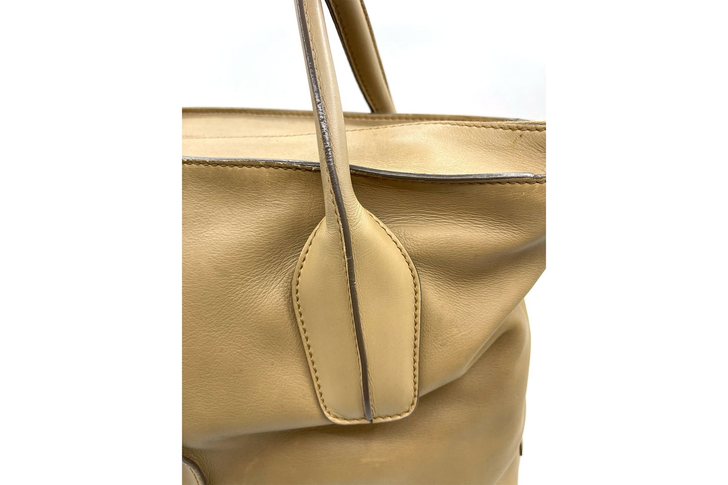 Tod's Light Brown D-Styling Bauletto