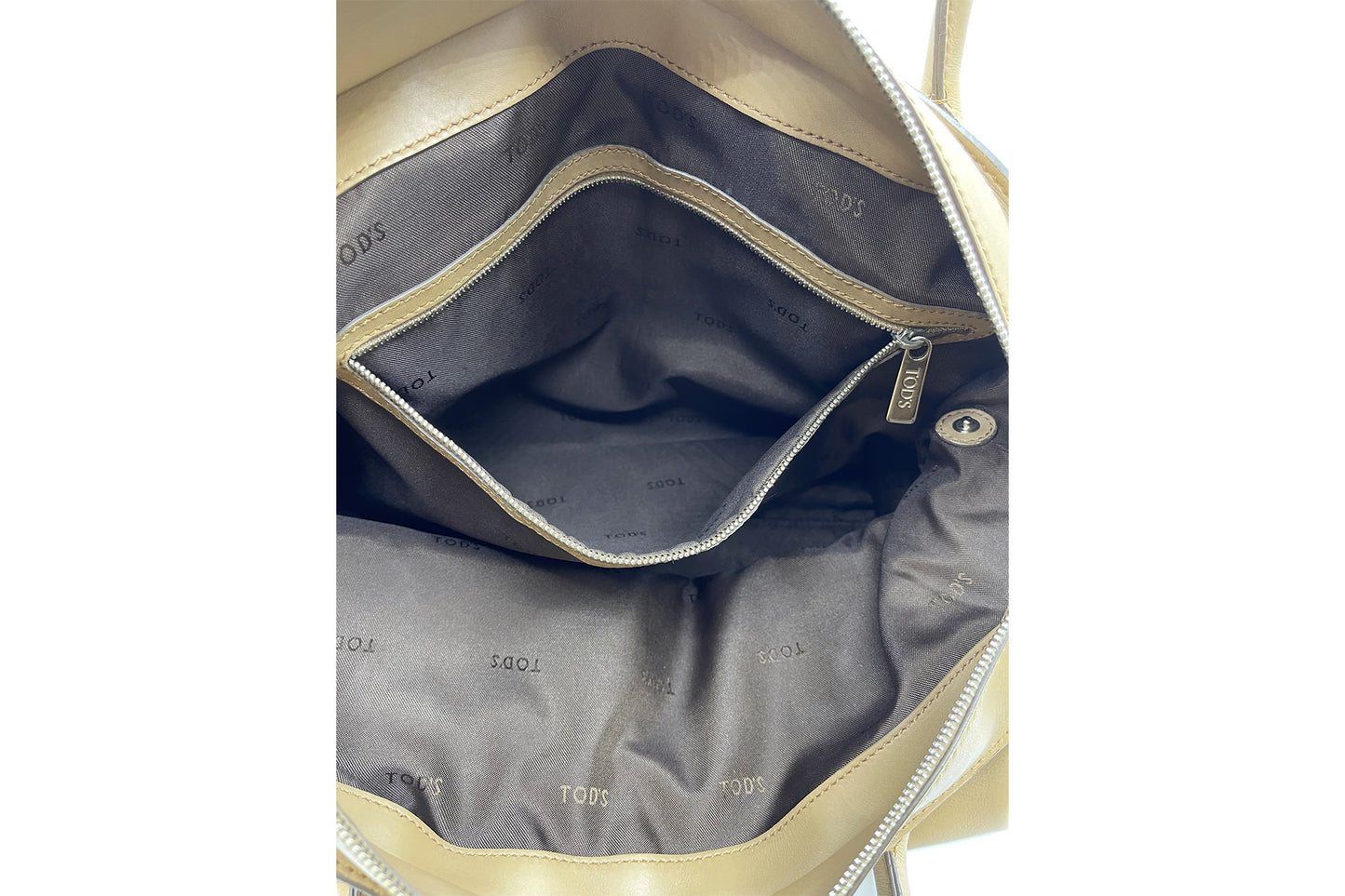 Tod's Light Brown D-Styling Bauletto