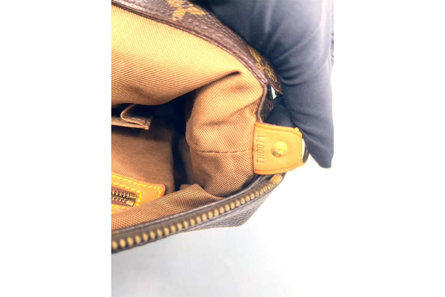 Louis Vuitton Monogram Cabas Mezzo Tote Bag
