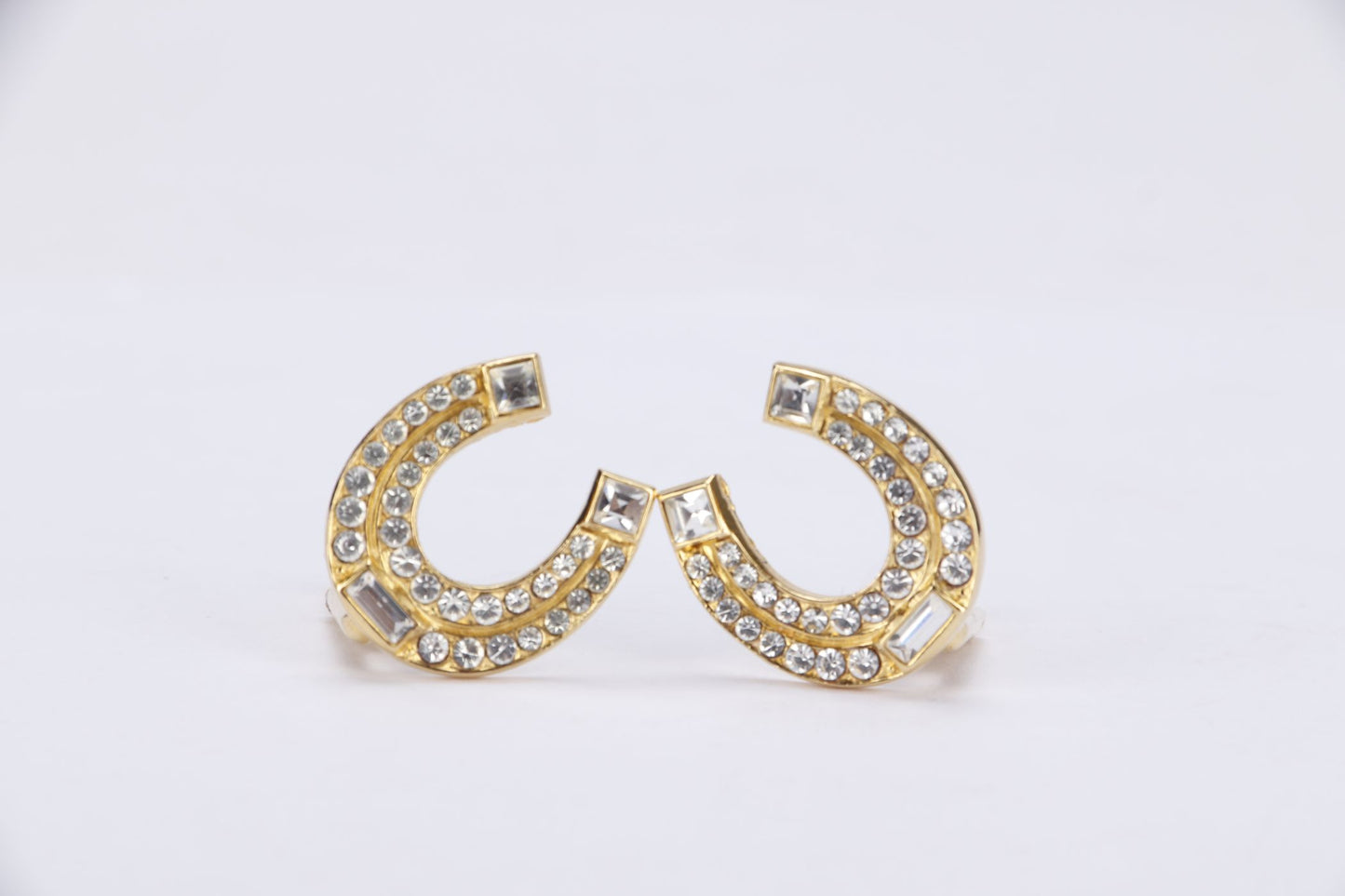 Dolce & Gabbana Handcuff Horse Hoof Gold