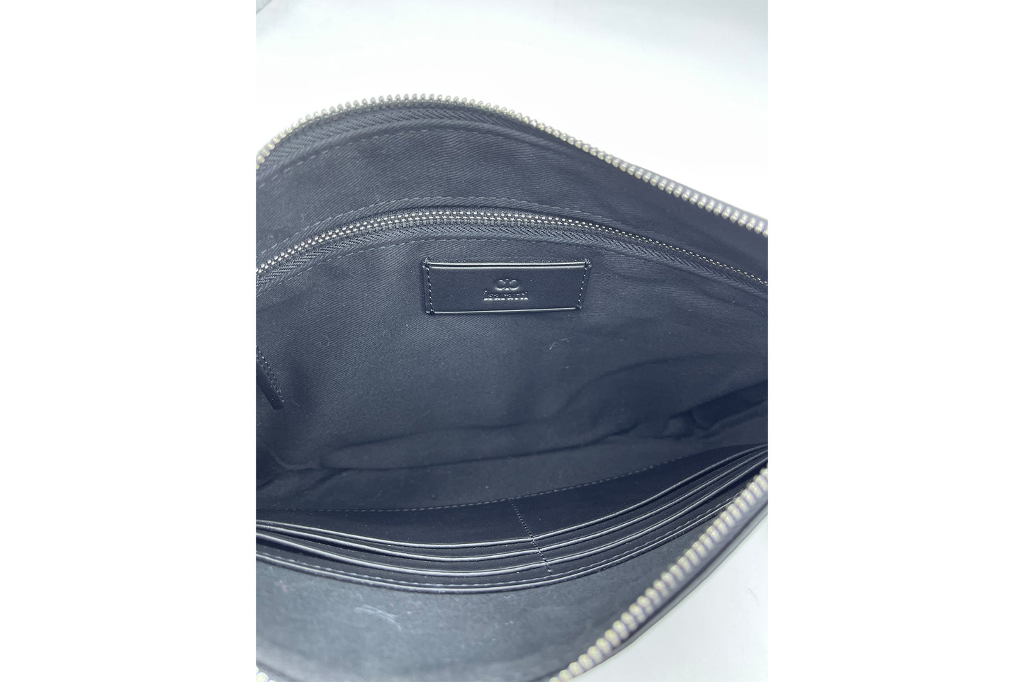 Isaratti K4B Black Calf Leather